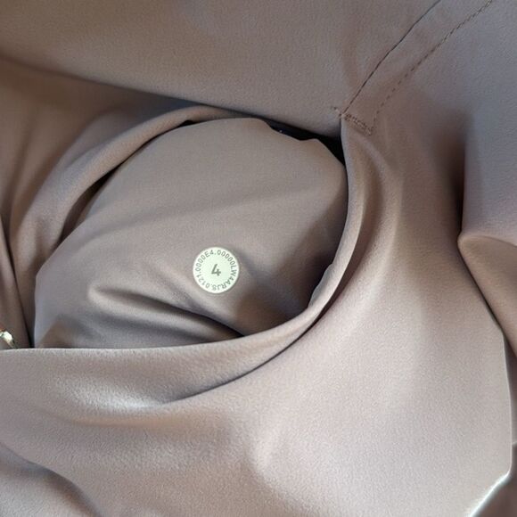 Lululemon Pack It Up Lightweight Jacket Smoky Blush Size 4 - Picture 11 of 11